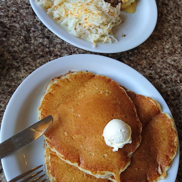 Smitty's Pancake & Steak House 19 tips