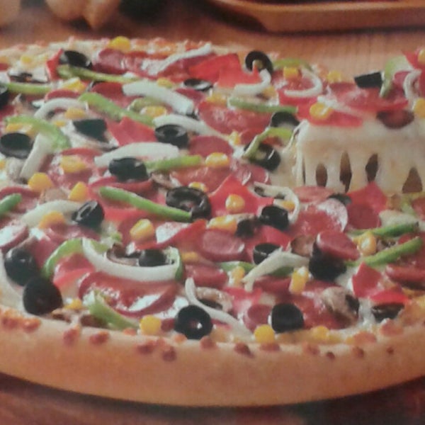 Domino's Pizza 11900 ziyaretçidan 49 tavsiye