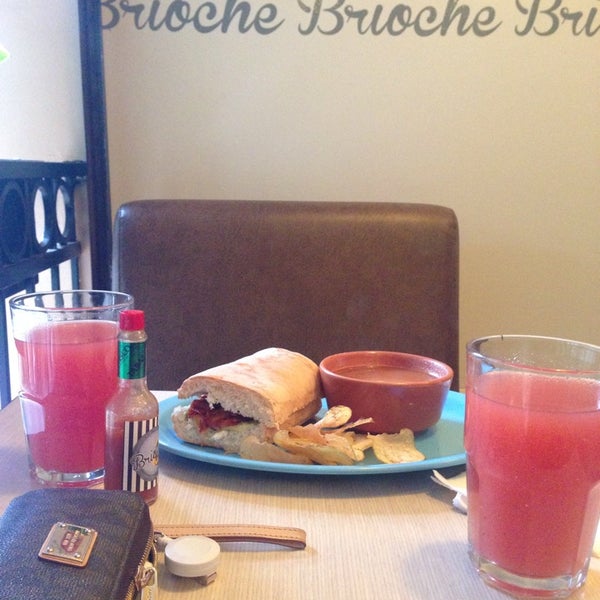 Photo taken at Brioche by Ana Pao A. on 8/18/2014