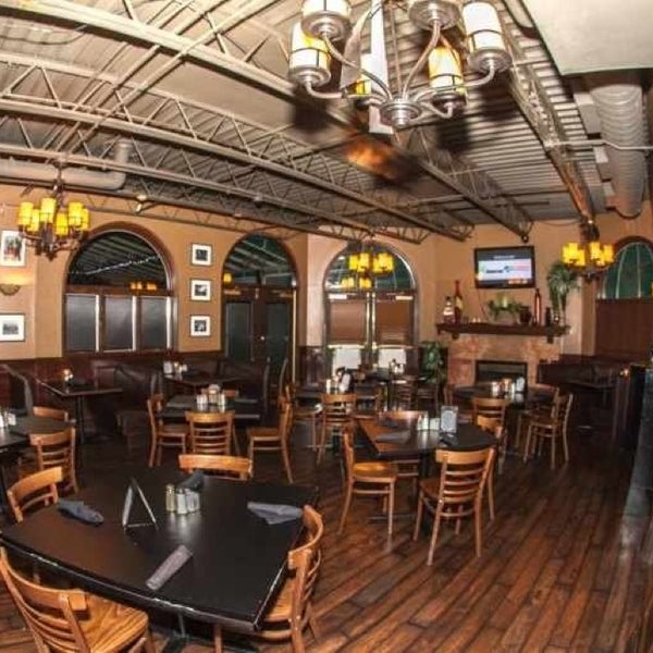 Photo taken at Harry&#39;s Restaurant &amp; Bar by Bradon P. on 9/4/2013