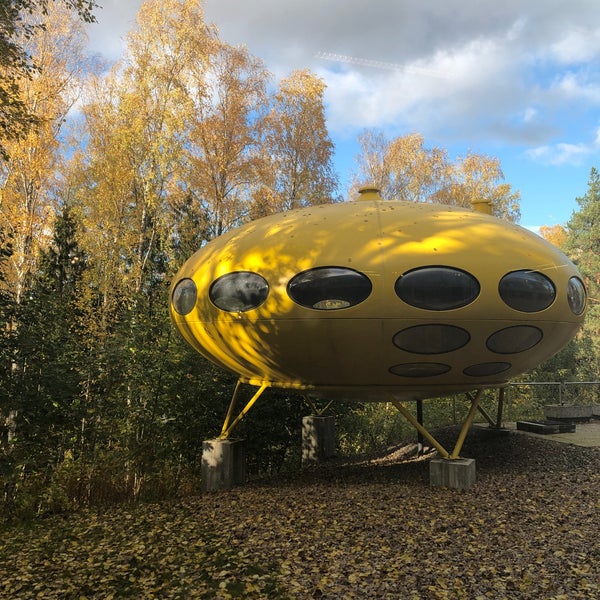 10/18/2020 tarihinde Arto R.ziyaretçi tarafından Espoo Museum of Modern Art (EMMA)'de çekilen fotoğraf