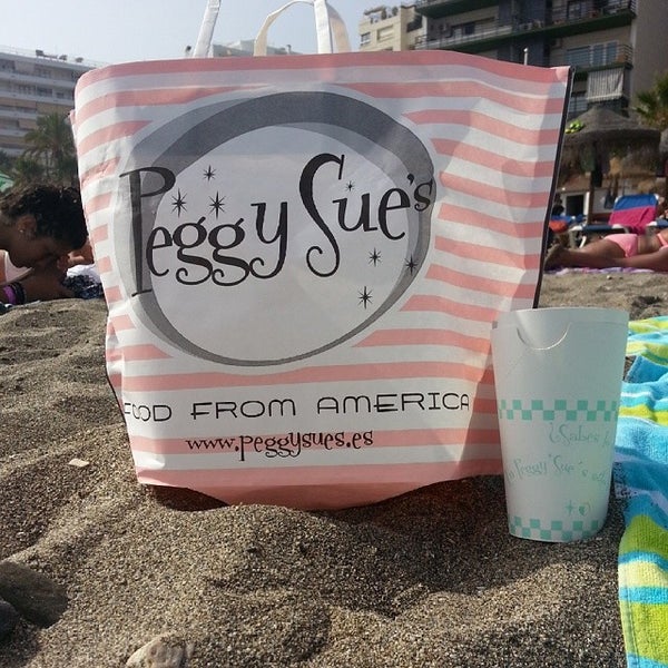 7/3/2014にPeggy Sue MarbellaがPeggy Sue&#39;s Food From Americaで撮った写真