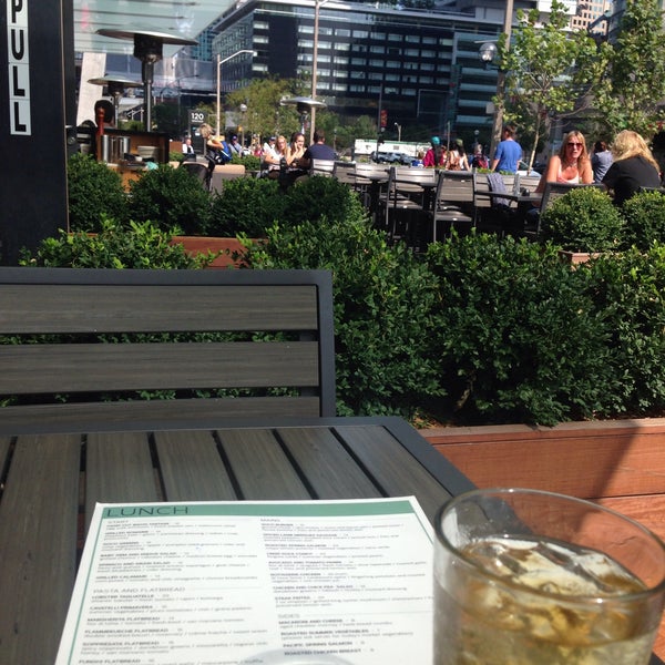 SOCO Kitchen+Bar - Entertainment District - Toronto, ON