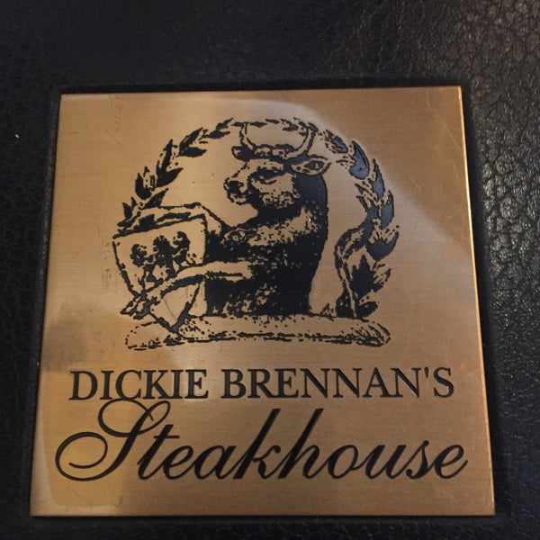 Снимок сделан в Dickie Brennan&#39;s Steakhouse пользователем Albert C. 7/17/2016
