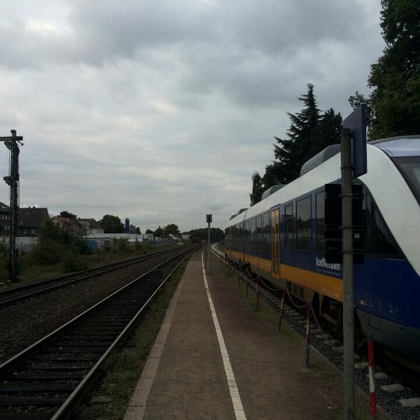 Photo taken at Bahnhof Dorsten by Sergej U. on 9/20/2013