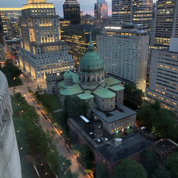 Foto tomada en Montreal Marriott Chateau Champlain  por James L. el 6/21/2019