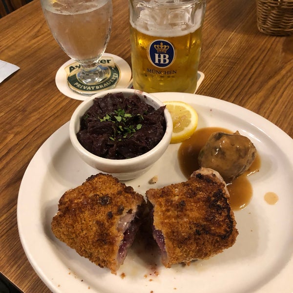 Foto diambil di Bavarian Grill oleh James L. pada 9/19/2019