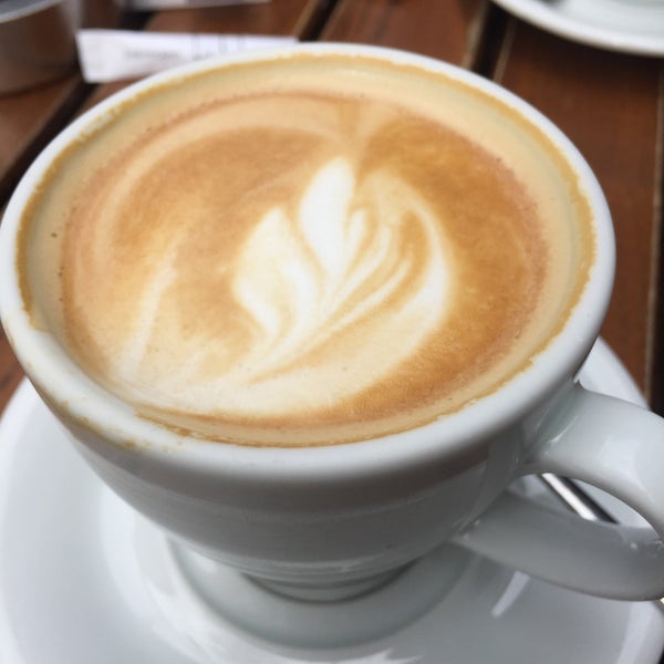 4/9/2017 tarihinde Levent H.ziyaretçi tarafından drip coffee | ist'de çekilen fotoğraf