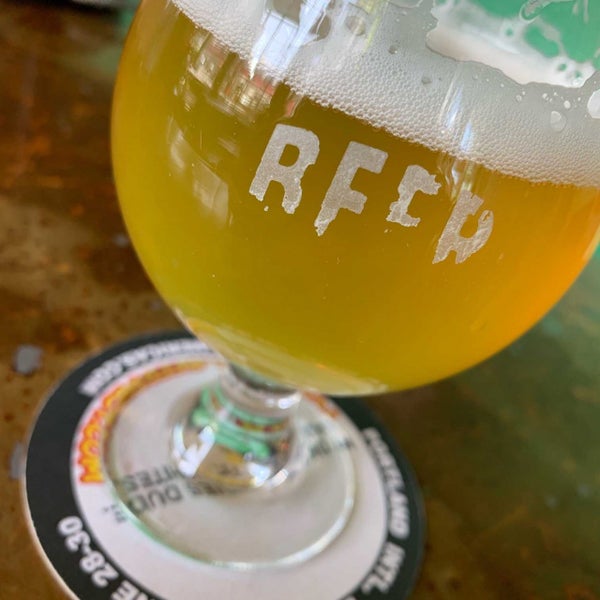 Photo taken at Beer O&#39;Clock by Craig G. on 5/2/2019