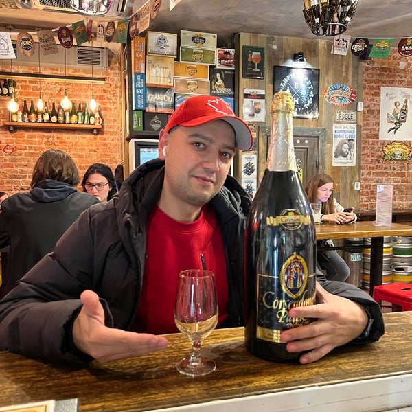 10/4/2021 tarihinde Sergey R.ziyaretçi tarafından Beermarket'de çekilen fotoğraf
