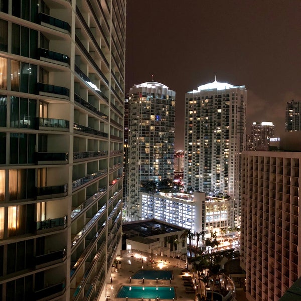 1/11/2018 tarihinde Lesenka 🤷🏻‍♀️ S.ziyaretçi tarafından JW Marriott Marquis Miami'de çekilen fotoğraf