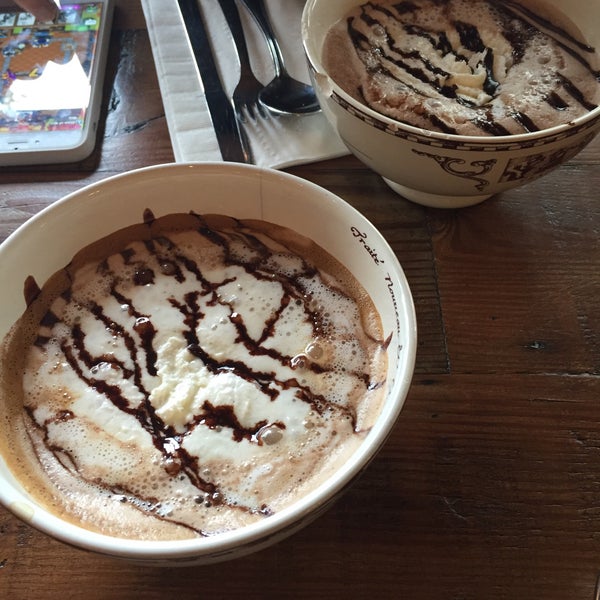 Spicy mocha and spicy hot chocolate. Both super good! The crepes are amazing as well try Maxine.