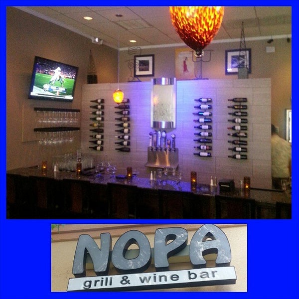 Foto diambil di NOPA Grill &amp; Wine Bar oleh ILuv W. pada 10/3/2014