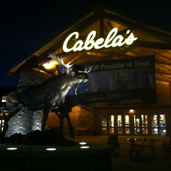 Cabela's Sporting Goods Shop in Scarborough