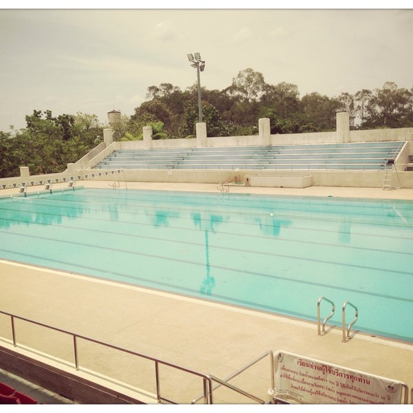 700 Year Stadium, Swimming Pool 2 tips