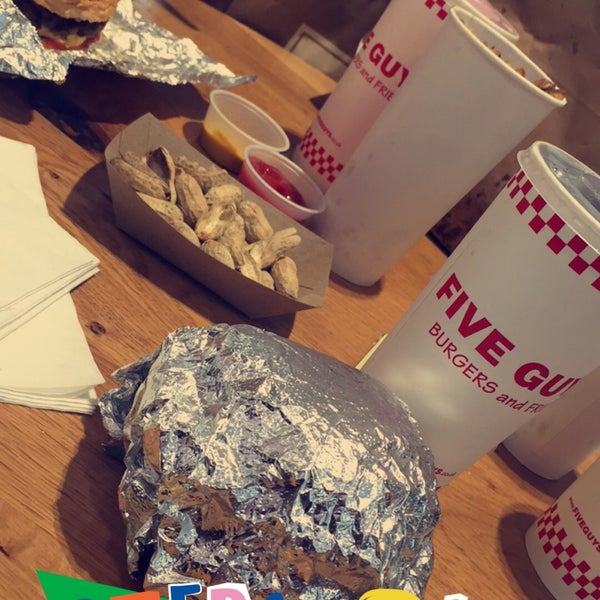 Photo taken at Five Guys by ROoROo A. on 6/4/2016
