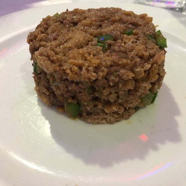 Foto scattata a Enjera Restaurant da Yazeed M. il 11/24/2019