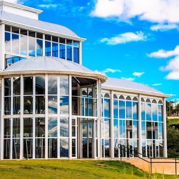 Jardim Botânico Municipal "Irmãos Villas Boas" - 15 tips ...