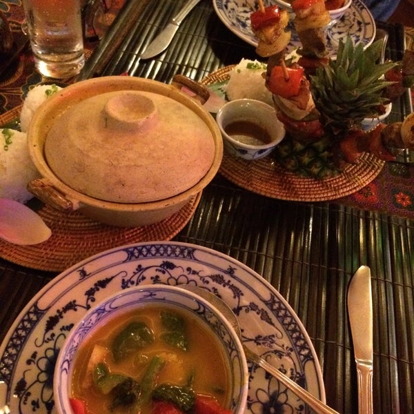 12/1/2015에 Karem R.님이 Amok Restaurant에서 찍은 사진