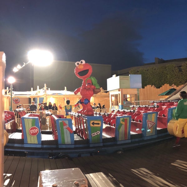 エルモのゴーゴー スケートボード 此花区 417 Ziyaretcidan 1 Tavsiye Da Fotograflar