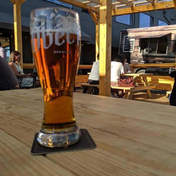 5/10/2019 tarihinde Adam P.ziyaretçi tarafından Obec Brewing'de çekilen fotoğraf