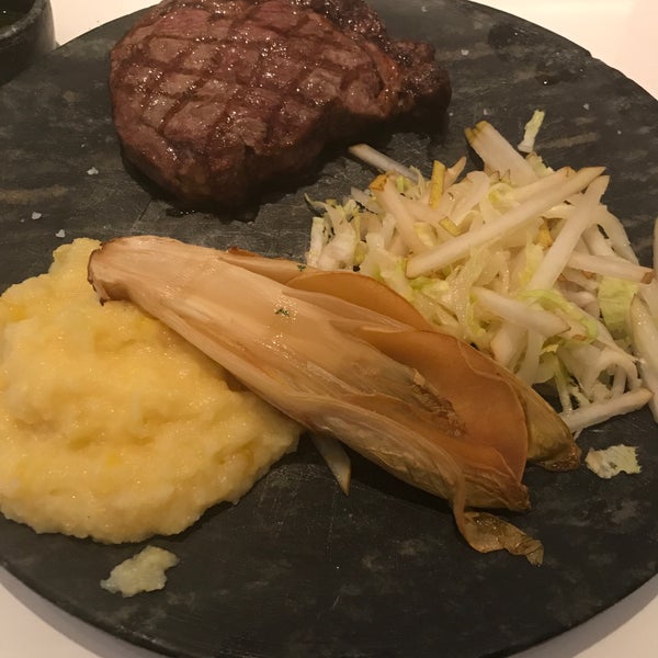 9/15/2018 tarihinde Dani K.ziyaretçi tarafından MIMO Restaurante'de çekilen fotoğraf