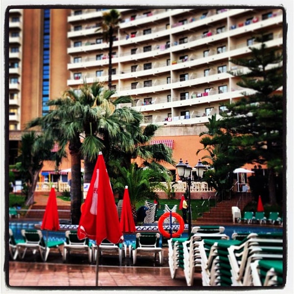 Photo prise au Hotel Palm Beach par Phil B. le9/7/2013