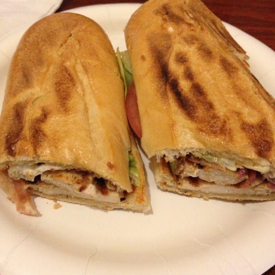 El Castillo Restaurant Spanish Food BedfordStuyvesant Brooklyn, NY