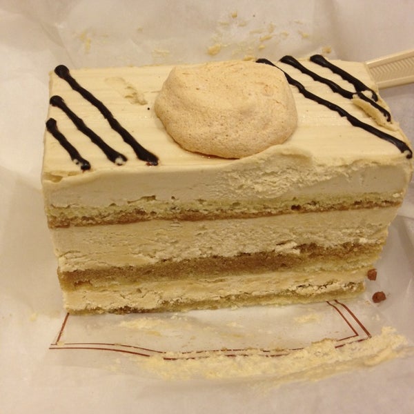 3/11/2013にjoseph n.がRichol Cafe &amp; Bakeryで撮った写真