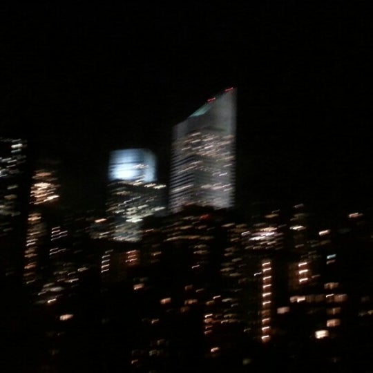 11/16/2012に✰ David M.がBeekman Towerで撮った写真