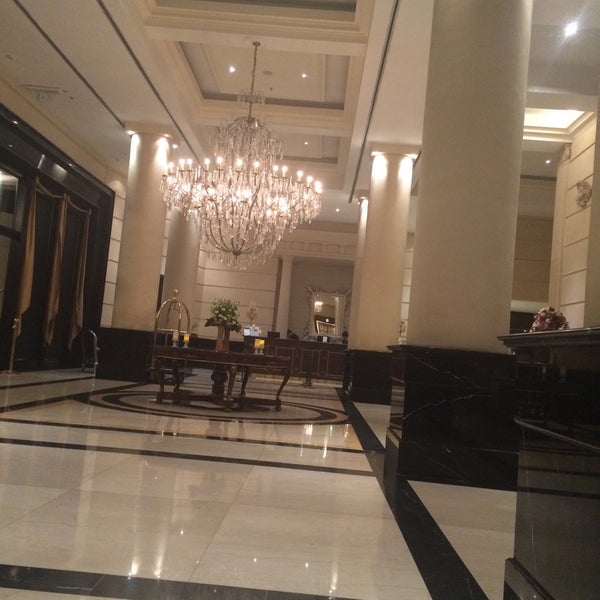 Foto tomada en Diplomatic Hotel  por ✨Suzana M. el 12/31/2014