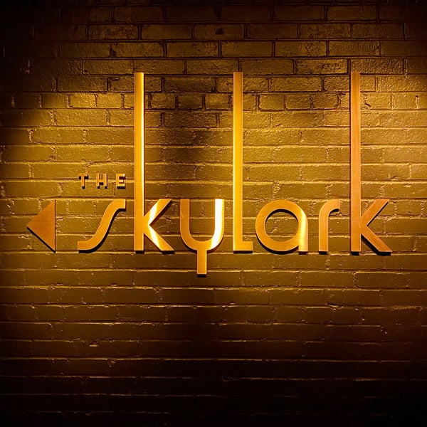 Foto tirada no(a) The Skylark por Danielle R. em 1/14/2020