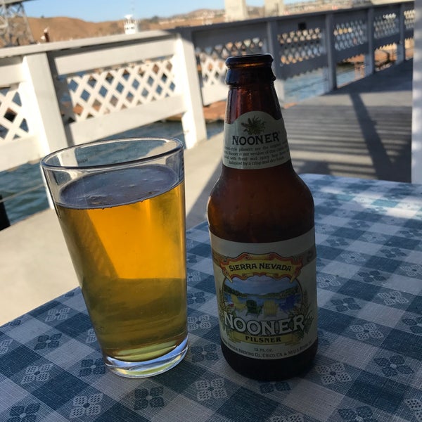 The Nantucket Seafood Restaurant in Crockett