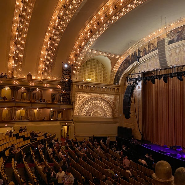 4/24/2022 tarihinde Susan A.ziyaretçi tarafından Auditorium Theatre'de çekilen fotoğraf