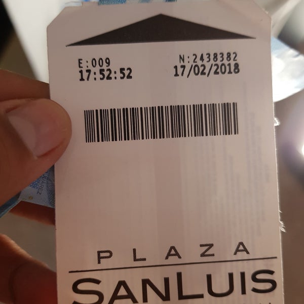 2/18/2018にCitlali T.がPlaza San Luisで撮った写真