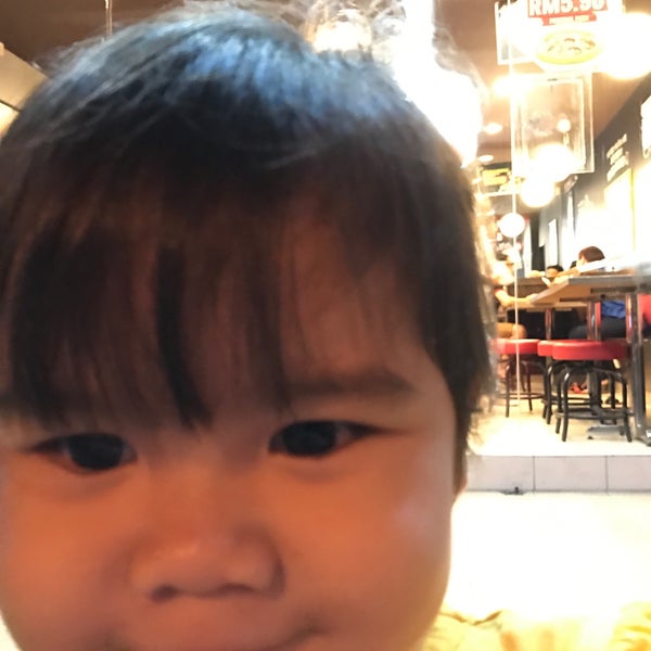 Domino's Pizza Gunung Rapat 22 tips