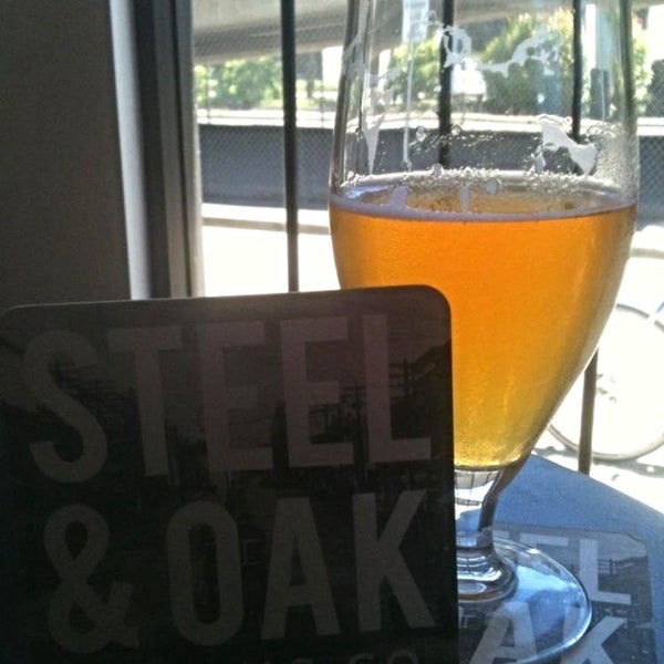Das Foto wurde bei Steel &amp; Oak Brewing Co. von Brad S. am 7/10/2014 aufgenommen