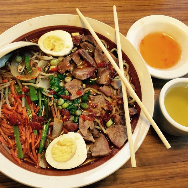 Hop Sheing Noodle House Lincoln Park, MI