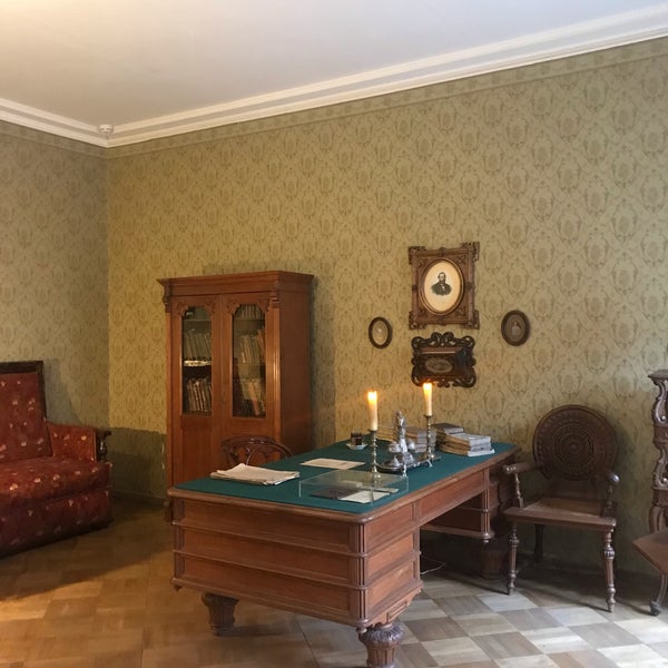 Das Foto wurde bei Dostoevsky Museum von Orçun Y. am 11/30/2018 aufgenommen