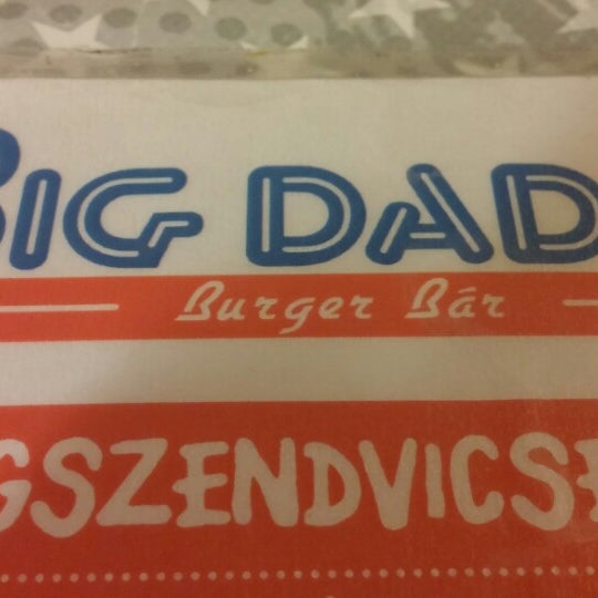 Foto scattata a Big Daddy Burger Bár da Agyag P. il 10/8/2014