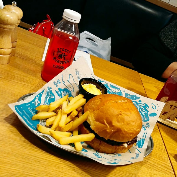9/15/2018にКсана 🍒 Ц.がSB Burgersで撮った写真