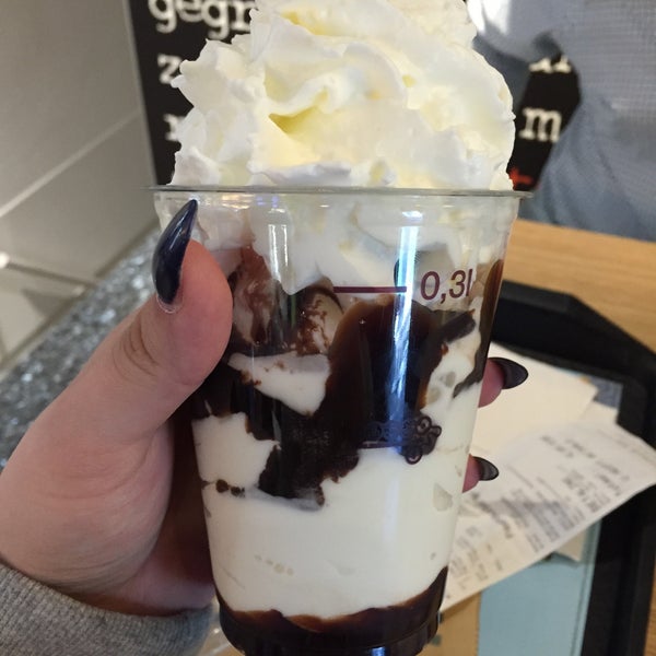 Photo taken at McDonald&#39;s by Agnesis on 7/6/2015