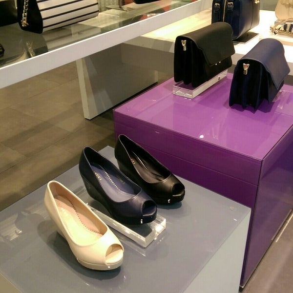 Vincci Shoe Store in Kota Bharu