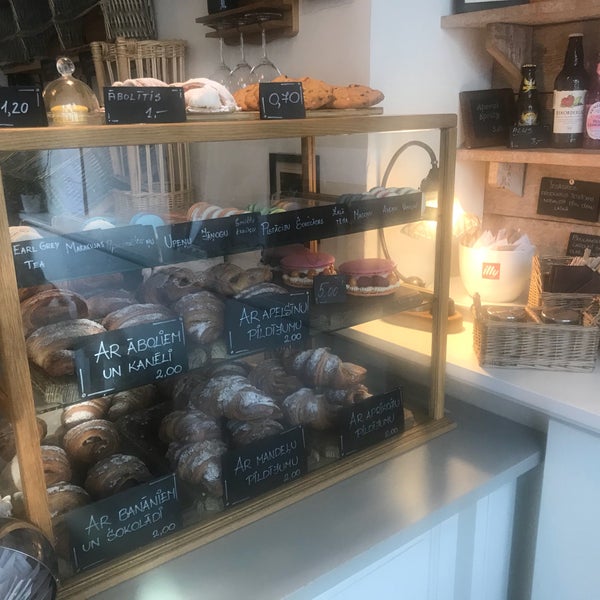 2/21/2018 tarihinde Reinis Z.ziyaretçi tarafından BOULANGERIE'de çekilen fotoğraf