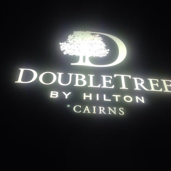 4/14/2015 tarihinde Vilém O.ziyaretçi tarafından DoubleTree by Hilton Hotel Cairns'de çekilen fotoğraf