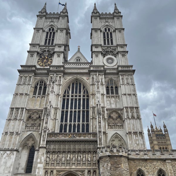 Foto diambil di Westminster Abbey oleh Tommy H. pada 4/24/2024