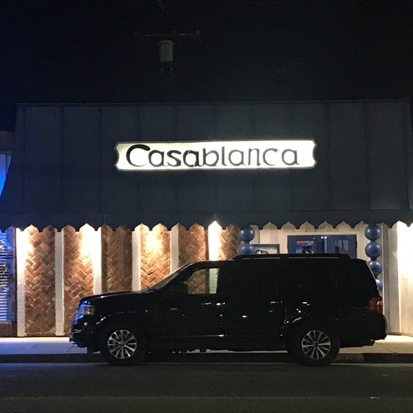 Foto tirada no(a) Casablanca Restaurant por Katie M. em 3/28/2018