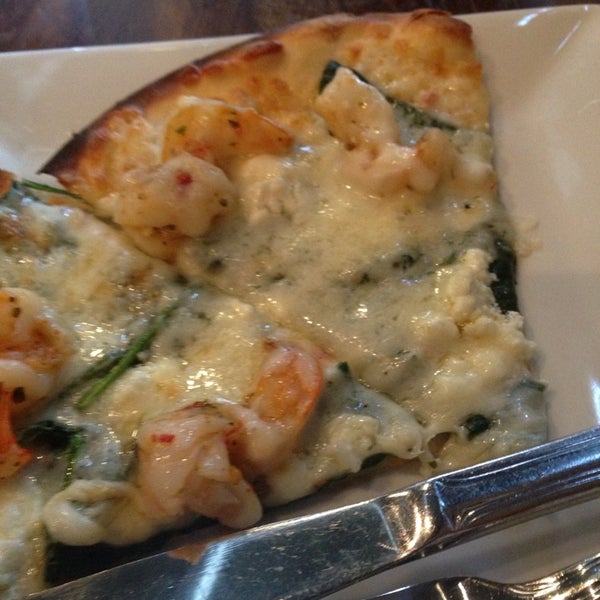 5/28/2014にMya G.がBagby Pizza Co.で撮った写真