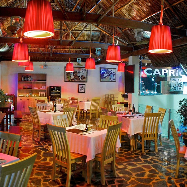 11/11/2013にCapriccio Italian Restaurant &amp; PizzeriaがCapriccio Italian Restaurant &amp; Pizzeriaで撮った写真
