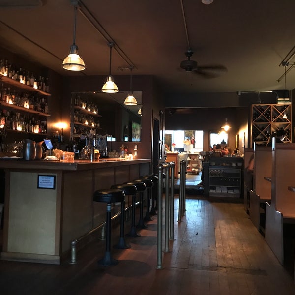 6/11/2017 tarihinde Dominic F.ziyaretçi tarafından Hitchcock Restaurant'de çekilen fotoğraf